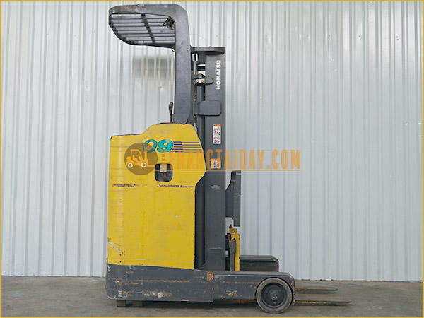 Xe nâng điện đứng lái KOMATSU FB09RC-12