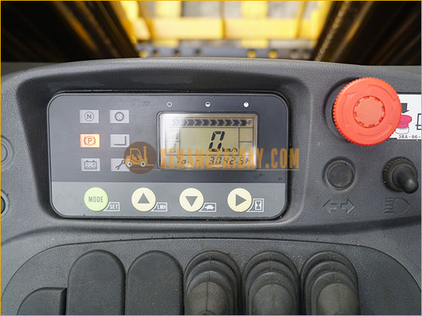 Xe nâng điện đứng lái KOMATSU FB09RS-15