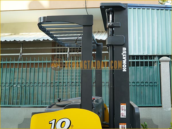 Xe nâng điện đứng lái KOMATSU FB10RL-15