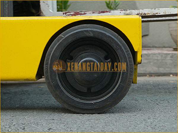 Xe nâng điện đứng lái KOMATSU FB10RL-15