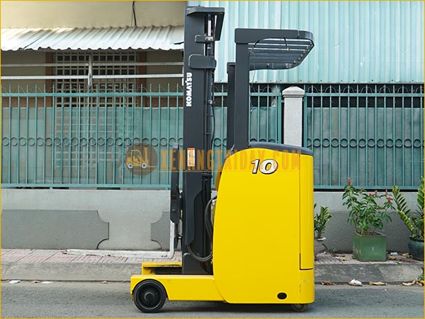 Xe nâng điện đứng lái KOMATSU FB10RL-15