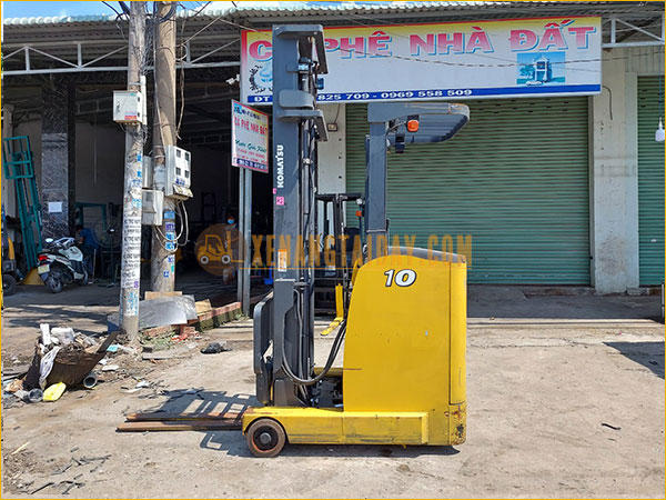 Xe nâng điện đứng lái Komatsu FB10RW-15