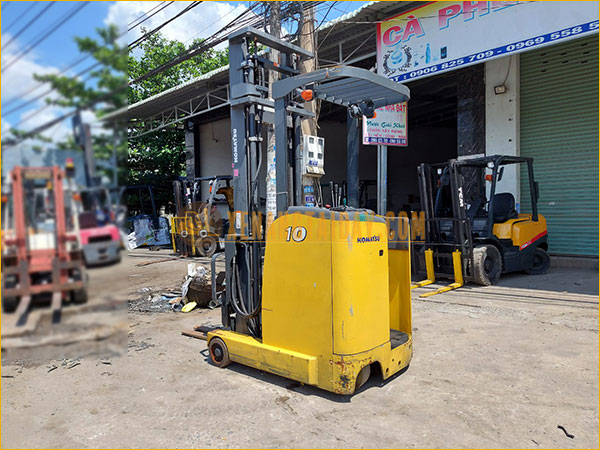 Xe nâng điện đứng lái Komatsu FB10RW-15