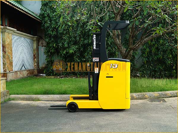 Xe nâng điện đứng lái KOMATSU FB13RS-14