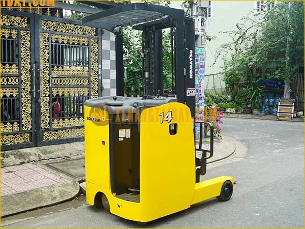 Xe nâng điện đứng lái KOMATSU FB14RL-15