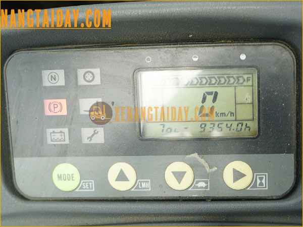 Xe nâng điện đứng lái KOMATSU FB14RL-15
