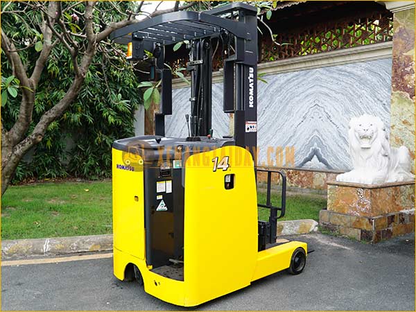 Xe nâng điện đứng lái KOMATSU FB14RL-15