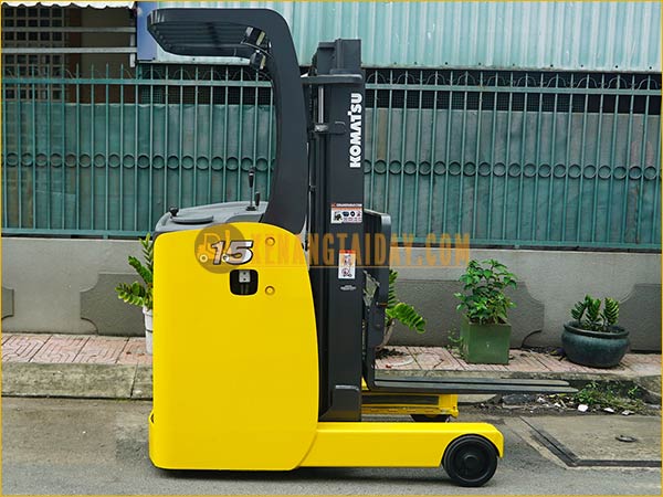 Xe nâng điện đứng lái KOMATSU FB15RL-14