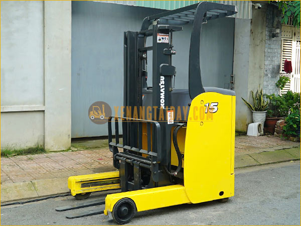 Xe nâng điện đứng lái KOMATSU FB15RL-14