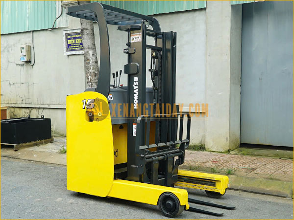 Xe nâng điện đứng lái KOMATSU FB15RL-14