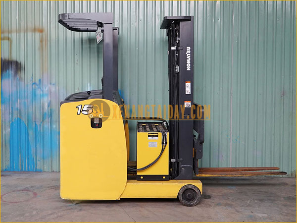 Xe nâng điện đứng lái KOMATSU FB15RL-15