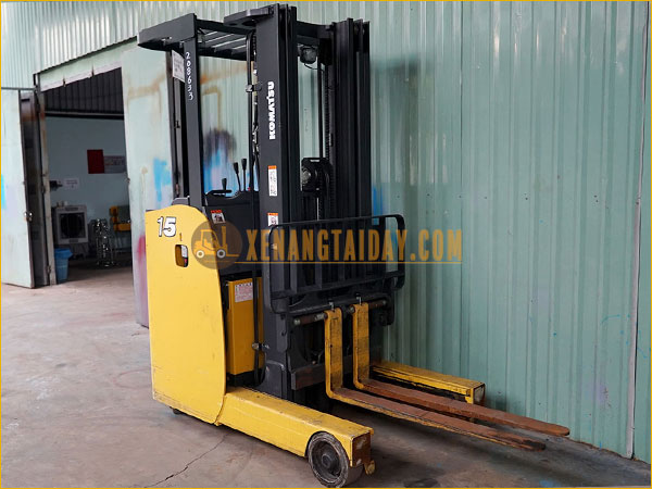 Xe nâng điện đứng lái KOMATSU FB15RL-15