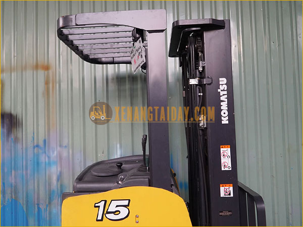 Xe nâng điện đứng lái KOMATSU FB15RL-15