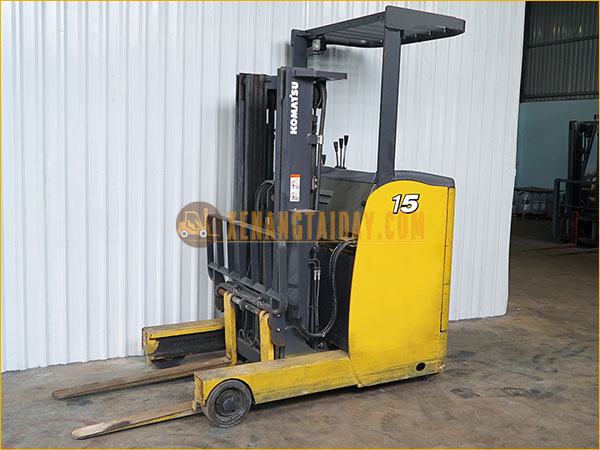 Xe nâng điện đứng lái KOMATSU FB15RL-15