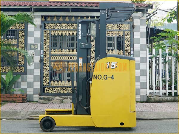 Xe nâng điện đứng lái KOMATSU FB15RL-15