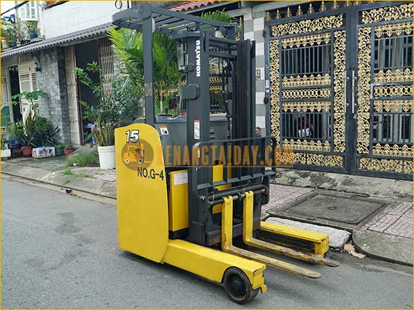 Xe nâng điện đứng lái KOMATSU FB15RL-15