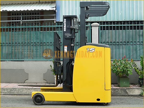 Xe nâng điện đứng lái KOMATSU FB15RL-15