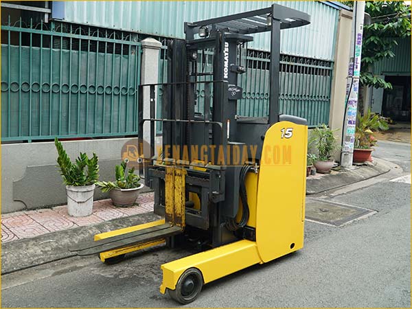 Xe nâng điện đứng lái KOMATSU FB15RL-15