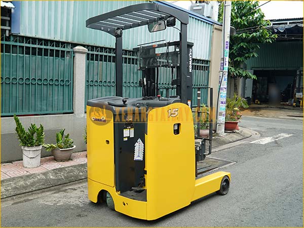 Xe nâng điện đứng lái KOMATSU FB15RL-15