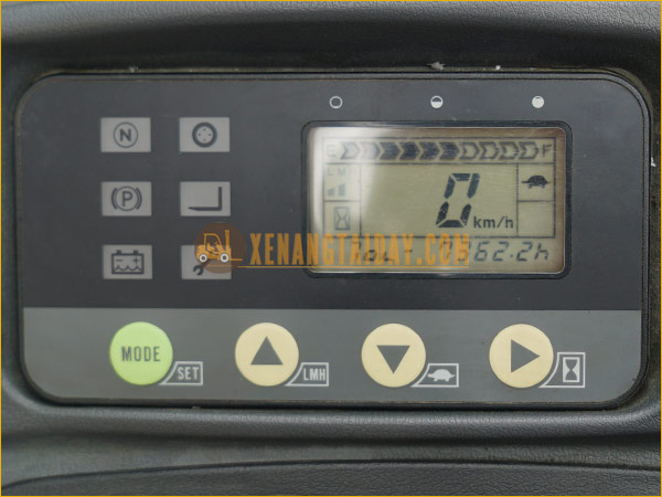 Xe nâng điện đứng lái KOMATSU FB15RL-15