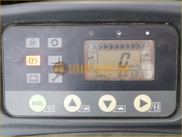 Xe nâng điện đứng lái KOMATSU FB15RL-15