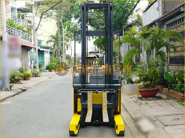 Xe nâng điện đứng lái KOMATSU FB15RL-15