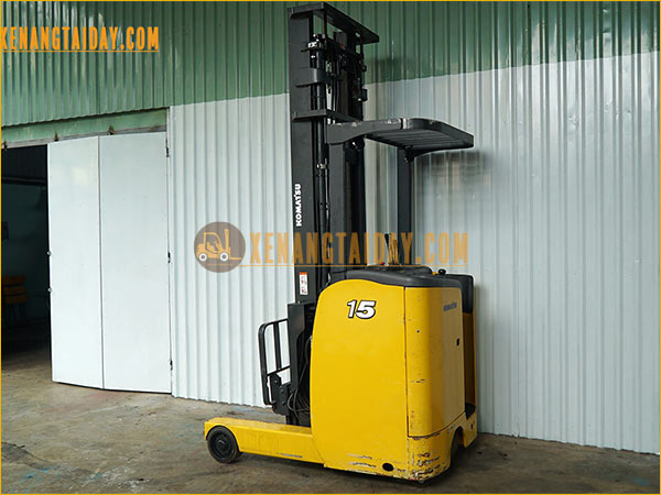 Xe nâng điện đứng lái KOMATSU FB15RL-15
