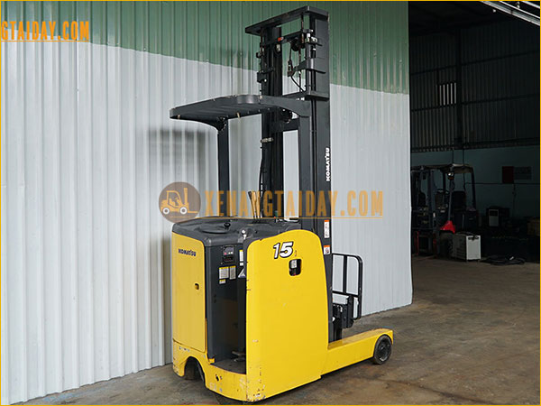 Xe nâng điện đứng lái KOMATSU FB15RL-15