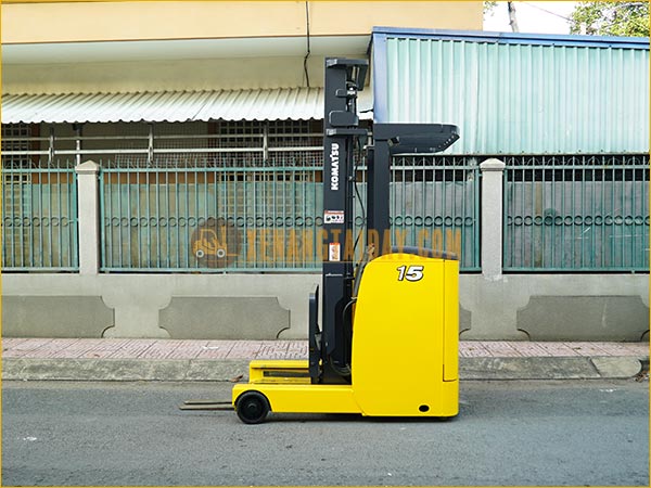Xe nâng điện đứng lái KOMATSU FB15RL-15