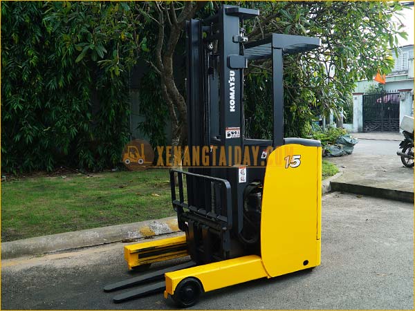 Xe nâng điện đứng lái KOMATSU FB15RL-15