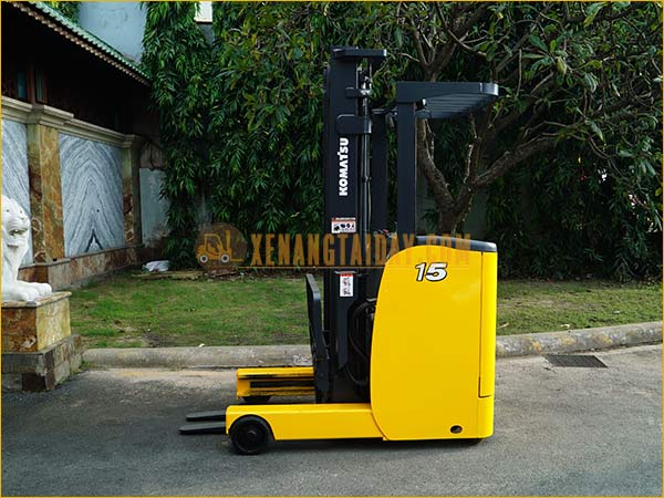 Xe nâng điện đứng lái KOMATSU FB15RL-15