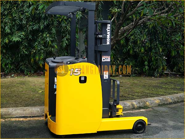 Xe nâng điện đứng lái KOMATSU FB15RL-15