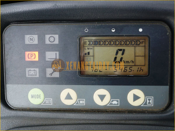 Xe nâng điện đứng lái KOMATSU FB15RL-15