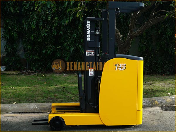Xe nâng điện đứng lái KOMATSU FB15RS-15