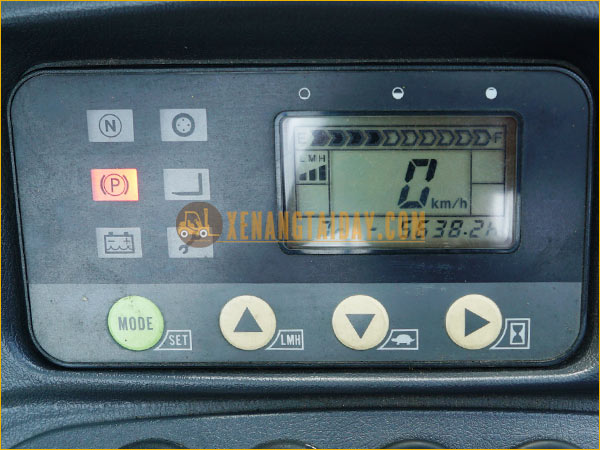 Xe nâng điện đứng lái KOMATSU FB15RS-15