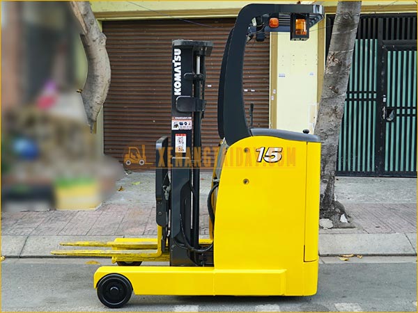 Xe nâng điện đứng lái KOMATSU FB15RW-14