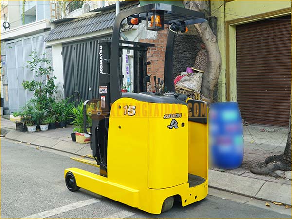 Xe nâng điện đứng lái KOMATSU FB15RW-14