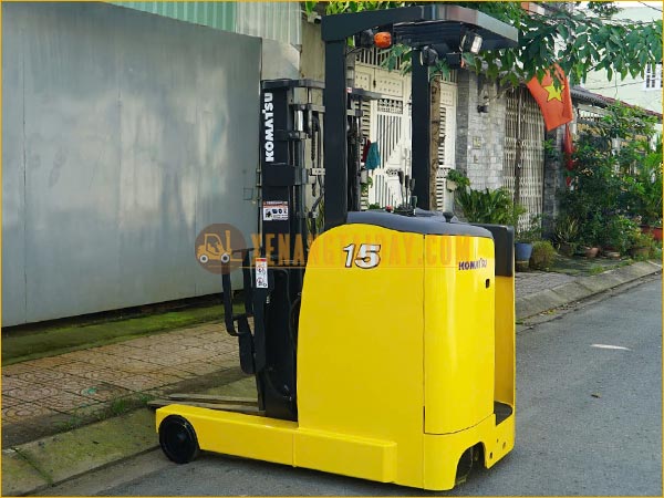 Xe nâng điện đứng lái KOMATSU FB15RW-15