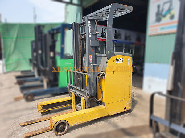 Xe nâng điện đứng lái Komatsu FB18RL-14