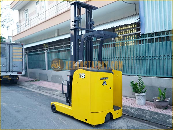 Xe nâng điện đứng lái KOMATSU FB18RL-14