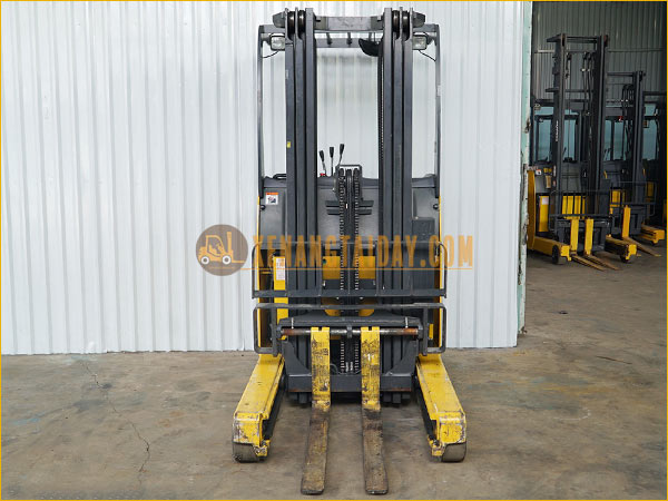 Xe nâng điện đứng lái KOMATSU FB18RL-14