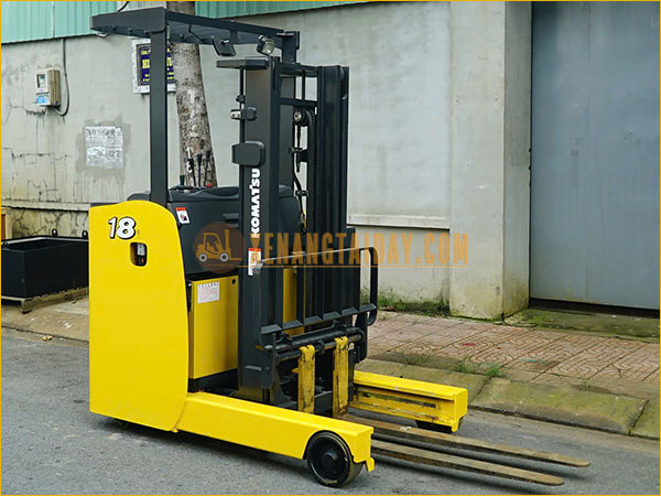 Xe nâng điện đứng lái KOMATSU FB18RL-15