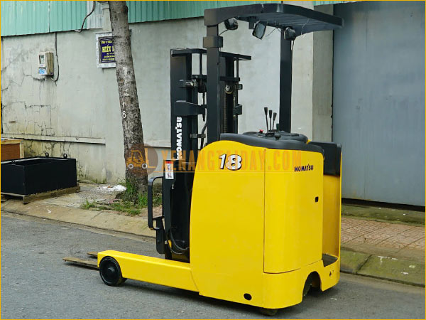 Xe nâng điện đứng lái KOMATSU FB18RL-15