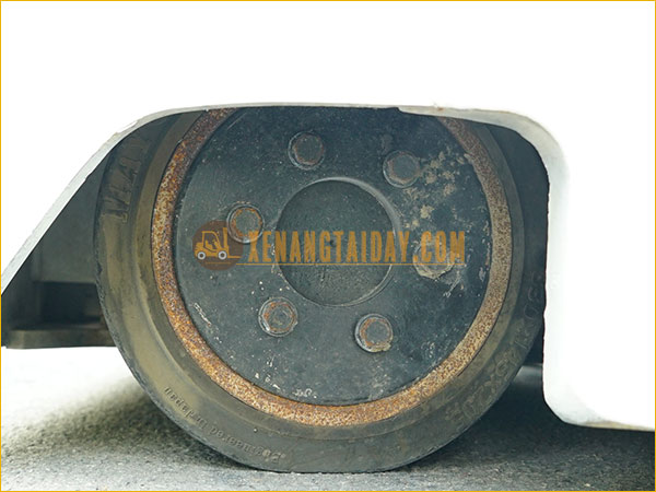 Xe nâng điện đứng lái NICHIYU FBR14-80-300AF
