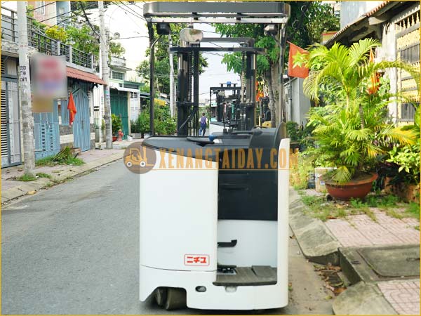 Xe nâng điện đứng lái NICHIYU FBRM15-80-300