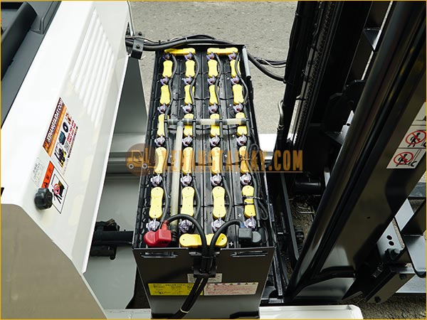 Xe nâng điện đứng lái NICHIYU FBRM15-80B-300