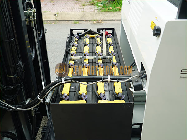 Xe nâng điện đứng lái NICHIYU FBRM15-85-350PFL