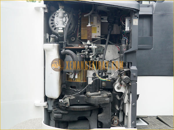 Xe nâng điện đứng lái NICHIYU FBRM20-80-430