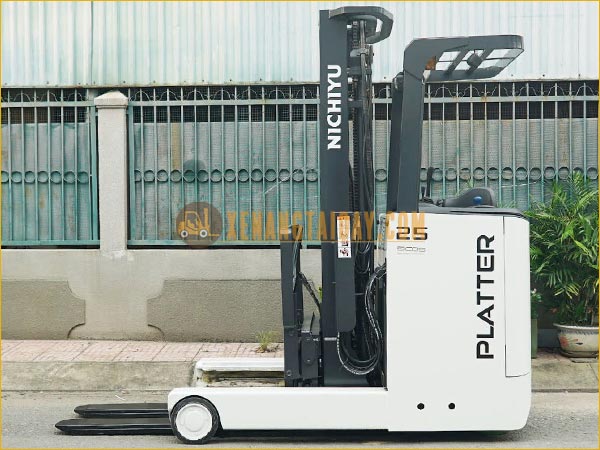 Xe nâng điện đứng lái NICHIYU FBRM25-H80B-470 gắn bình điện axít chì 48V - 470Ah VTI470