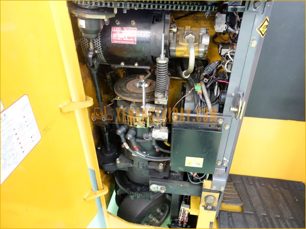 Xe nâng điện đứng lái TCM FBR15-16